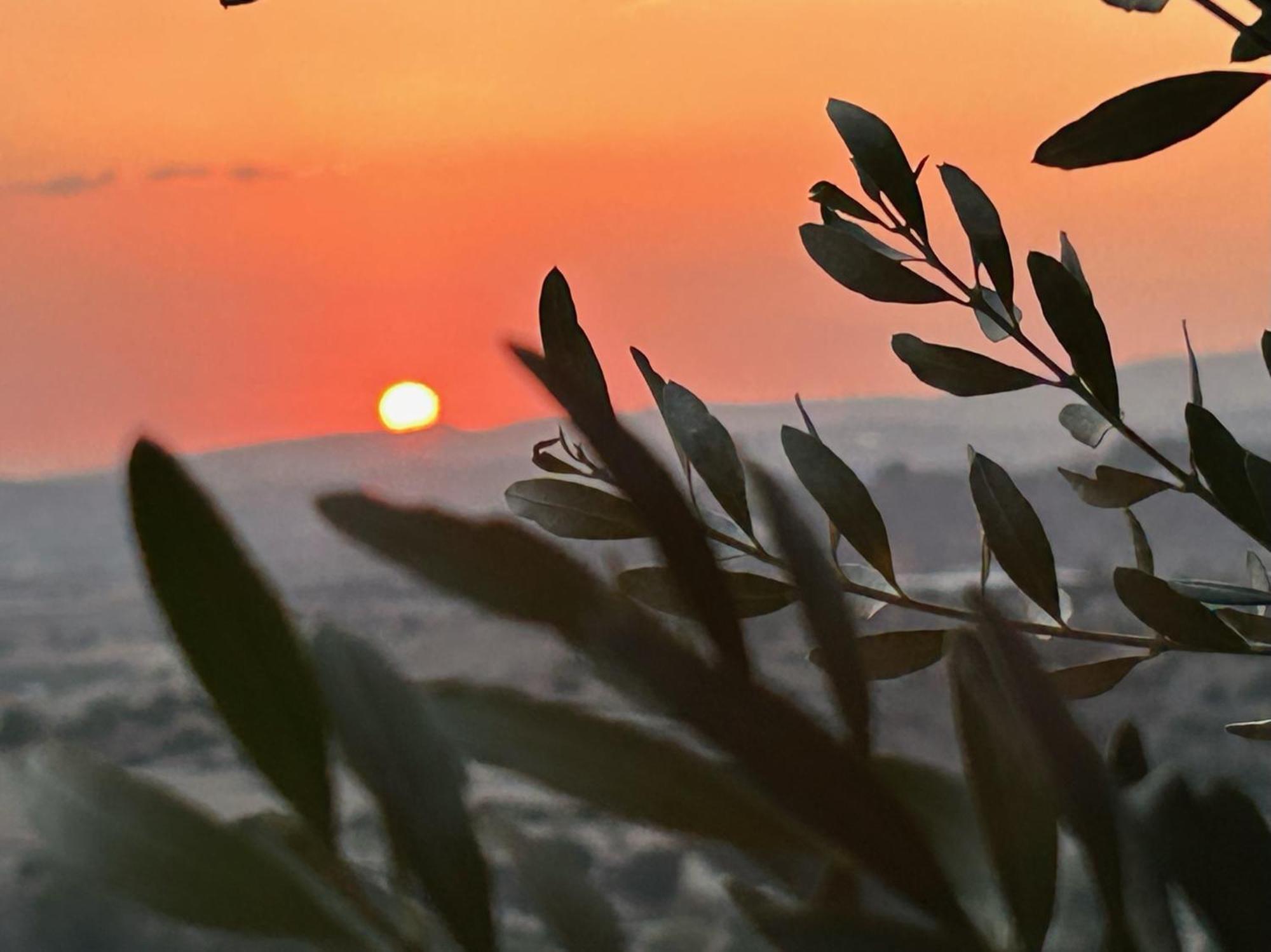 Вилла Endless Sunset Пендакомо Экстерьер фото